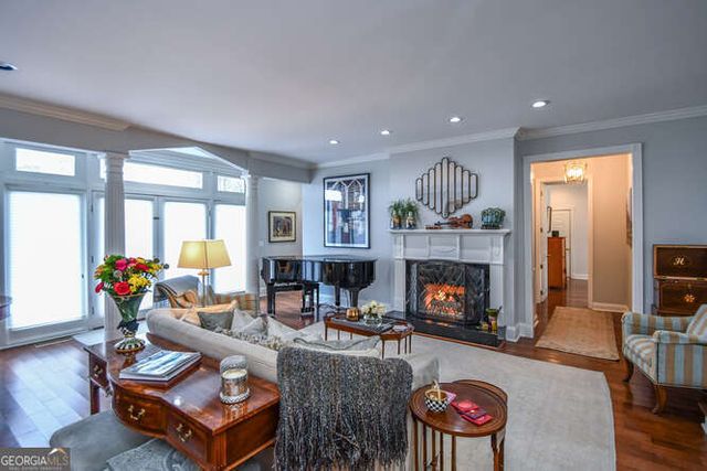 2901 Club Place, Gainesville, GA 30506