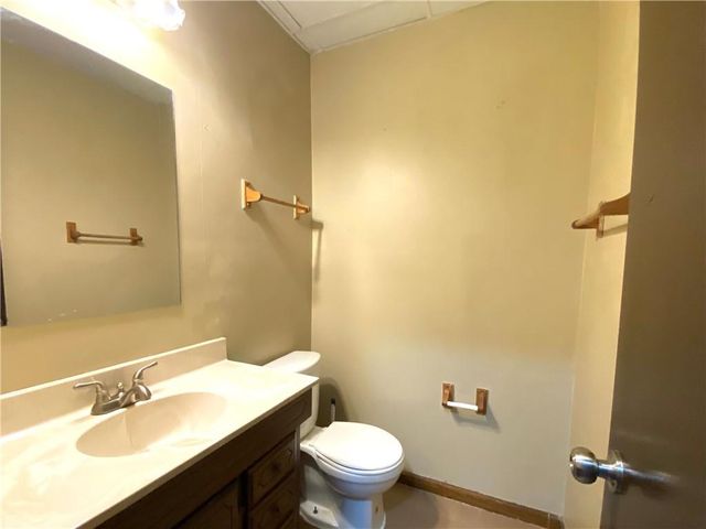 3335 Hillside Drive, Snellville, GA 30078