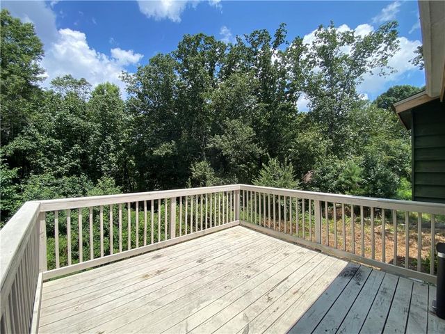 3335 Hillside Drive, Snellville, GA 30078