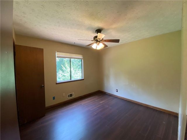 3335 Hillside Drive, Snellville, GA 30078