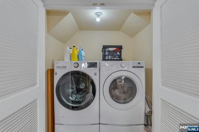 71 New Street, Allendale, NJ 07401