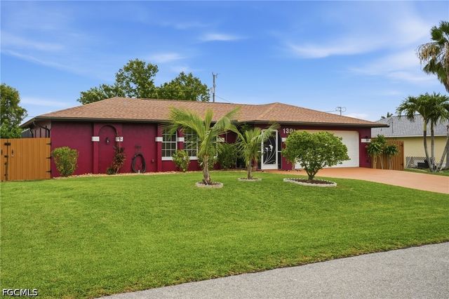 139 SE 30th ST, Cape Coral, FL 33904