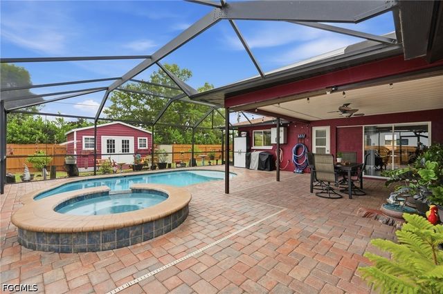 139 SE 30th ST, Cape Coral, FL 33904