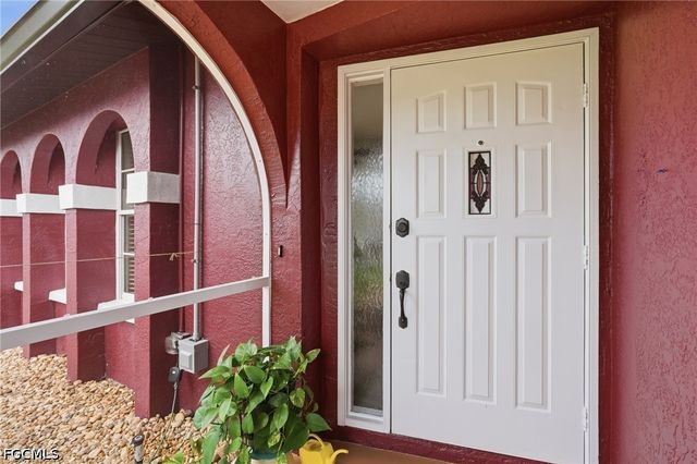 139 SE 30th ST, Cape Coral, FL 33904