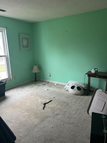 2 Manor Boulevard, Hanahan, SC 29410