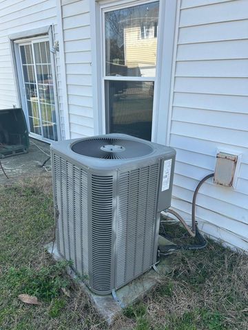 2 Manor Boulevard, Hanahan, SC 29410