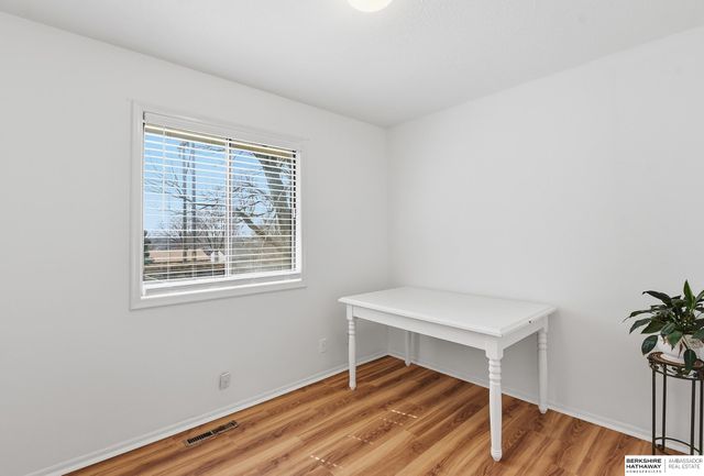 13059 Meredith Avenue, Omaha, NE 68164