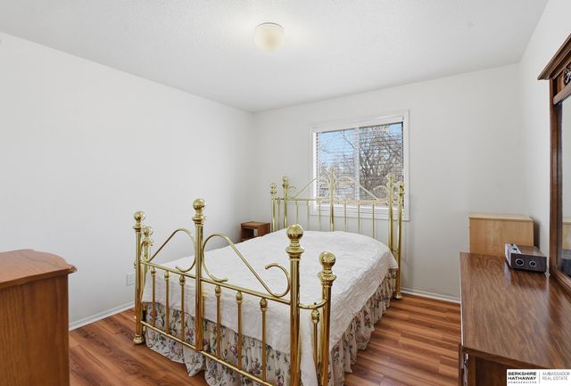 13059 Meredith Avenue, Omaha, NE 68164