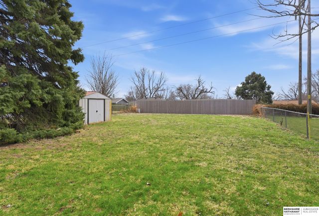 13059 Meredith Avenue, Omaha, NE 68164