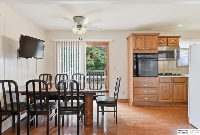 13059 Meredith Avenue, Omaha, NE 68164