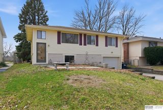 13059 Meredith Avenue, Omaha, NE 68164