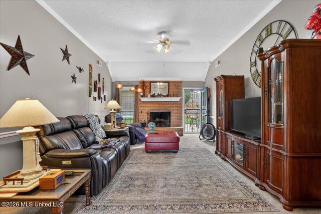 7288 Foxdale Drive, Olive Branch, MS 38654