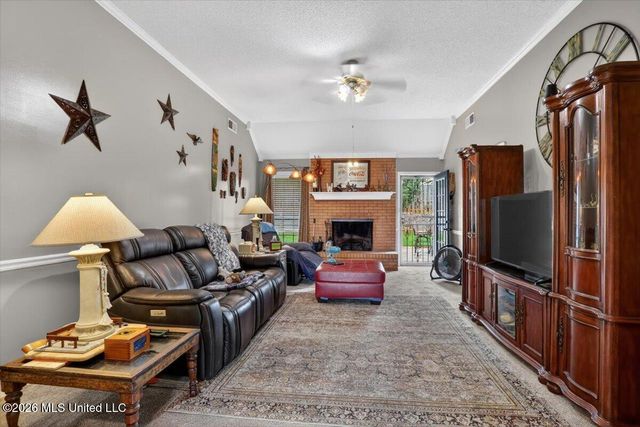 7288 Foxdale Drive, Olive Branch, MS 38654