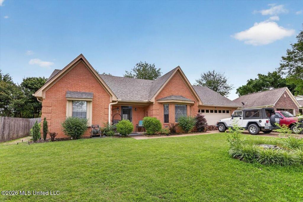 7288 Foxdale Drive, Olive Branch, MS 38654