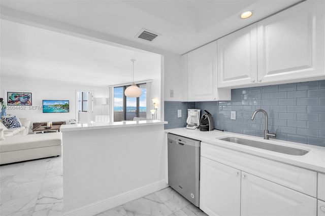 2800 N Ocean Drive B15C, Singer Island, FL 33404