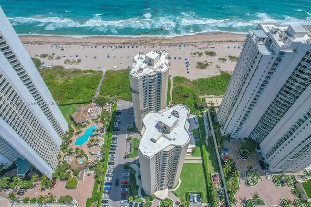 2800 N Ocean Drive B15C, Singer Island, FL 33404