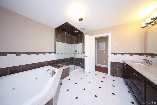 104 Highland Road, Staten Island, NY 10308