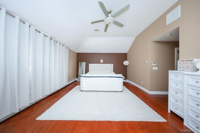 104 Highland Road, Staten Island, NY 10308