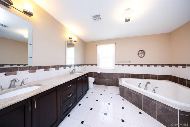 104 Highland Road, Staten Island, NY 10308