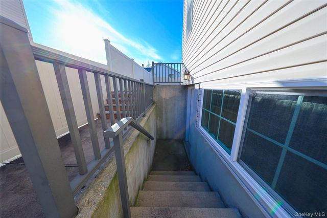 104 Highland Road, Staten Island, NY 10308