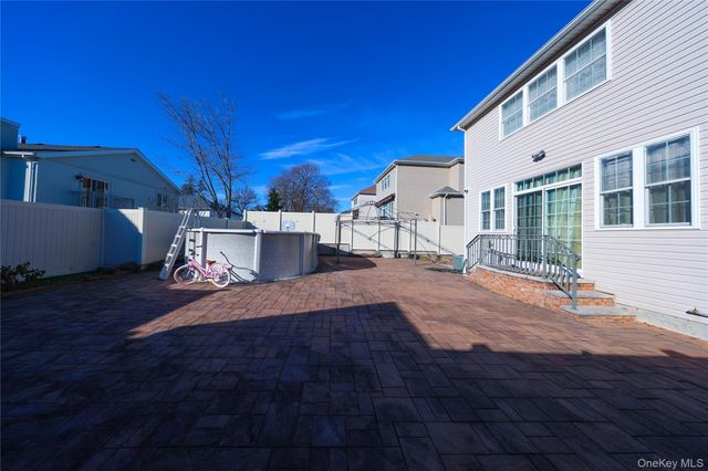 104 Highland Road, Staten Island, NY 10308