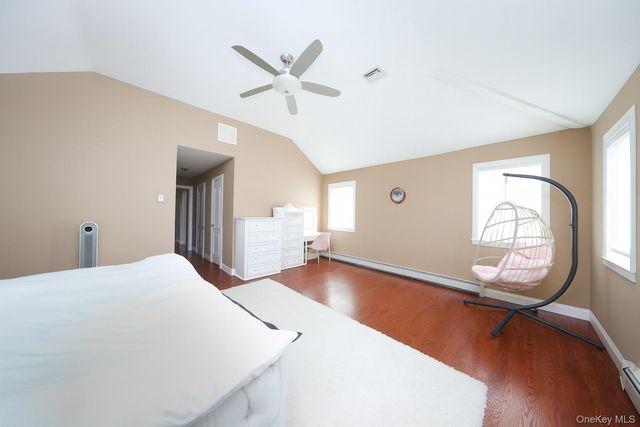 104 Highland Road, Staten Island, NY 10308