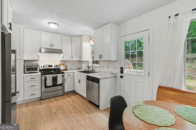 744 Johnson Road SE, Adairsville, GA 30103