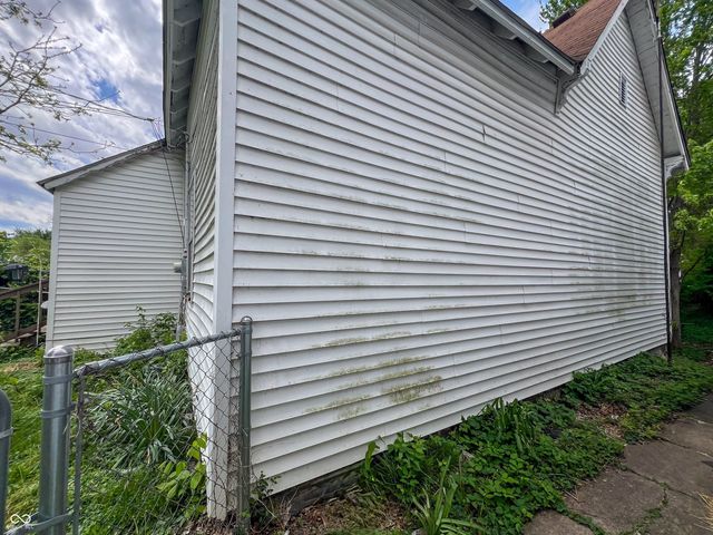 457 W Mechanic Street, Shelbyville, IN 46176