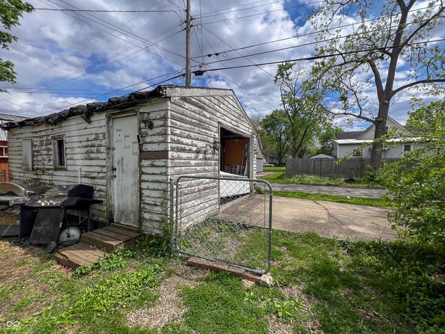 457 W Mechanic Street, Shelbyville, IN 46176