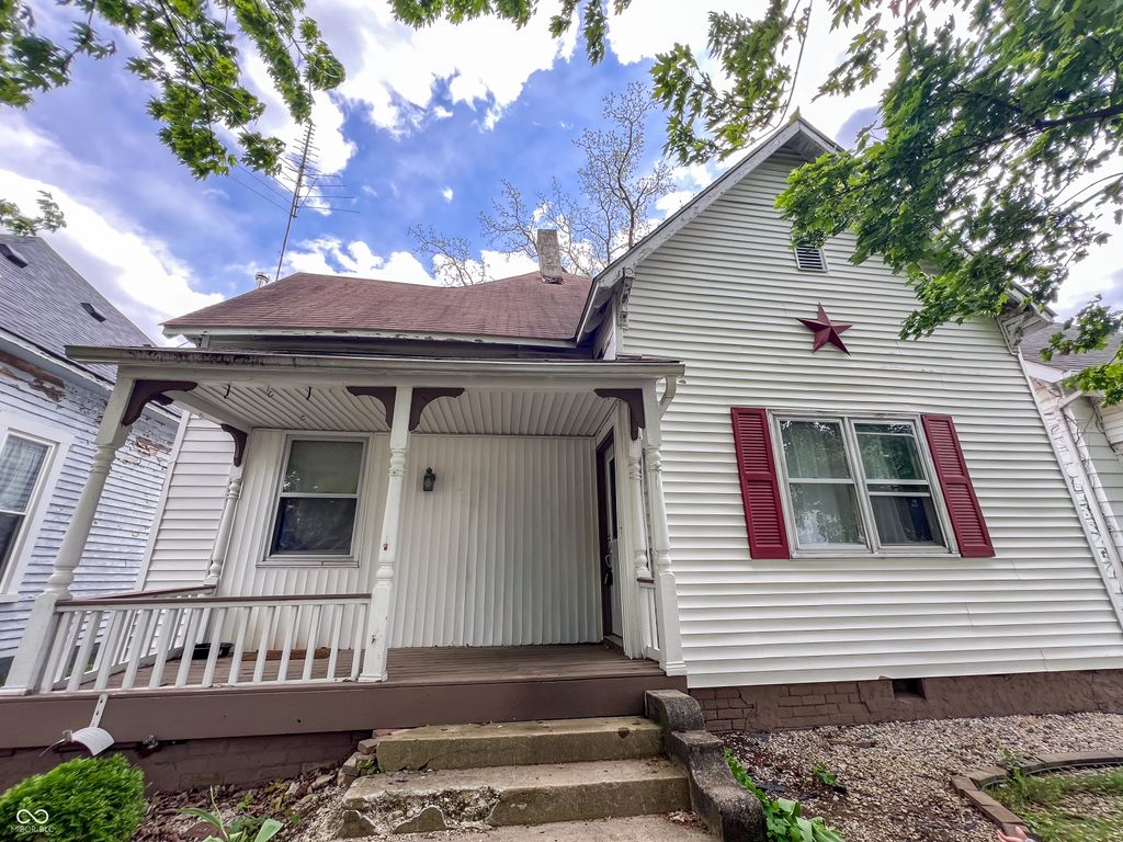 457 W Mechanic Street, Shelbyville, IN 46176