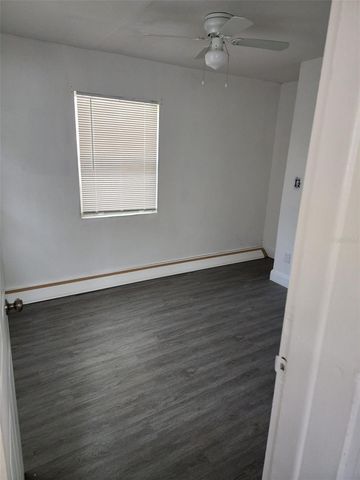 2544 16TH AVENUE S A, St Petersburg, FL 33712