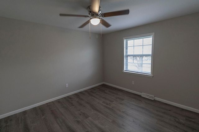 4195 N RIVIERA DR, Columbia, MO 65202