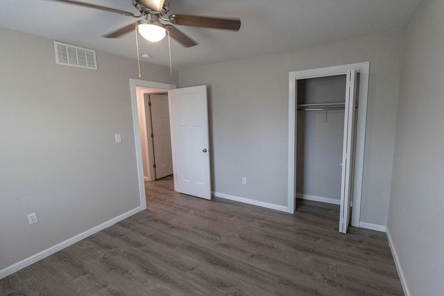 4195 N RIVIERA DR, Columbia, MO 65202