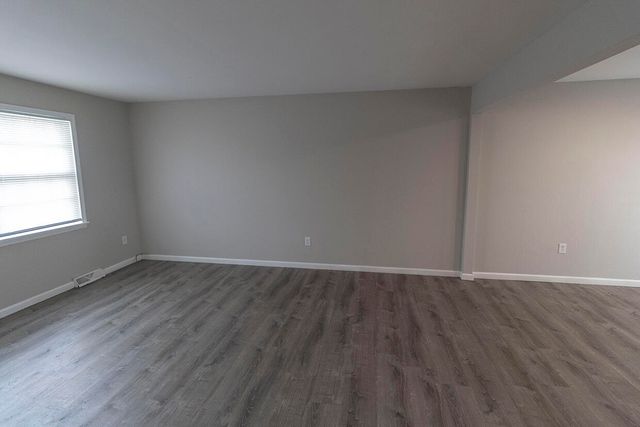 4195 N RIVIERA DR, Columbia, MO 65202