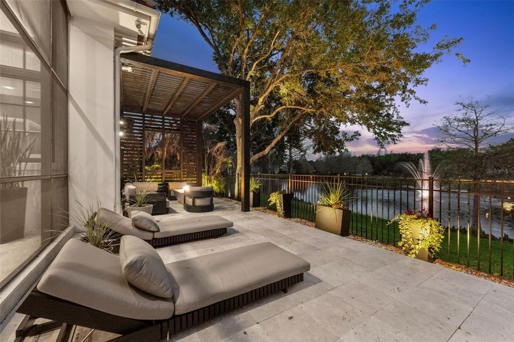 Image 35 of property listing at 10228 KENSINGTON SHORE DRIVE, Orlando, FL 32827