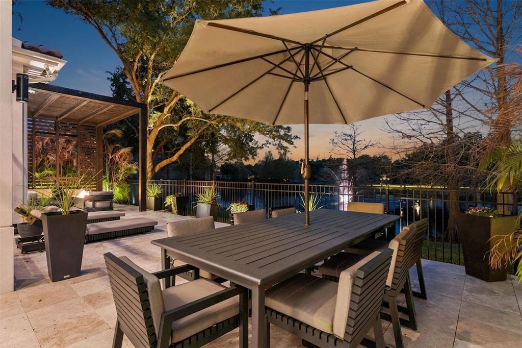 Image 37 of property listing at 10228 KENSINGTON SHORE DRIVE, Orlando, FL 32827