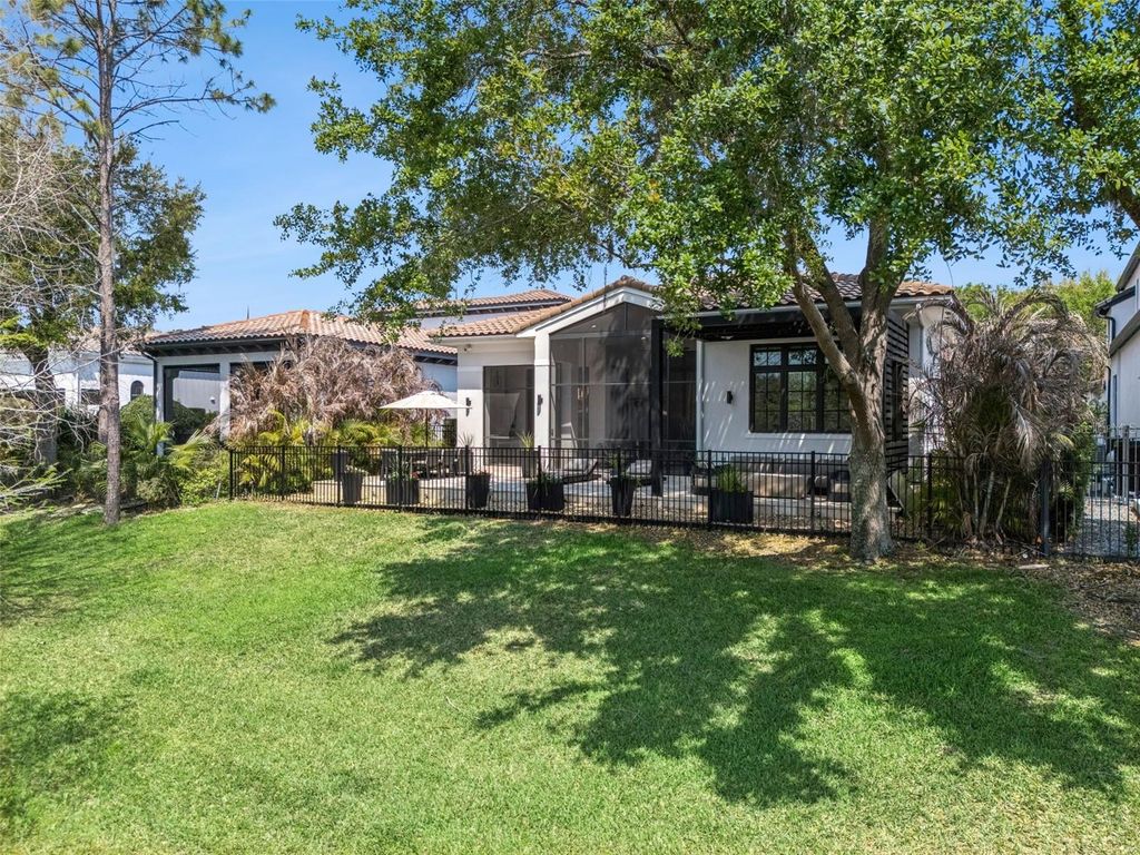 Image 51 of property listing at 10228 KENSINGTON SHORE DRIVE, Orlando, FL 32827