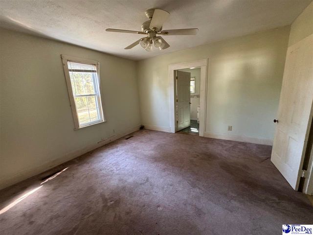 1263 Old Kemper Rd, Lake View, SC 29563