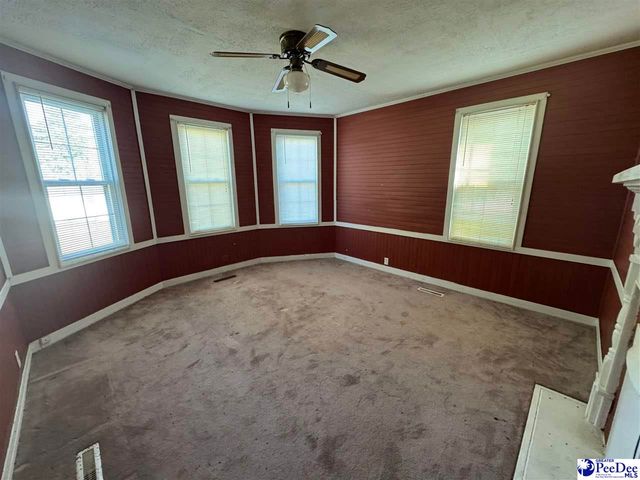 1263 Old Kemper Rd, Lake View, SC 29563