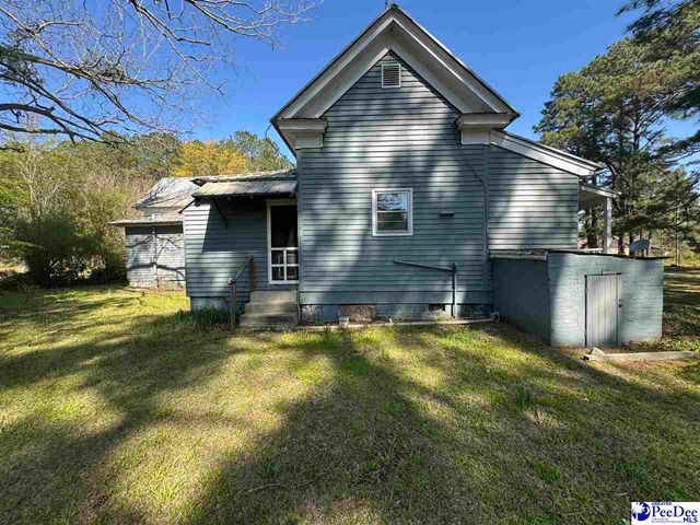 1263 Old Kemper Rd, Lake View, SC 29563