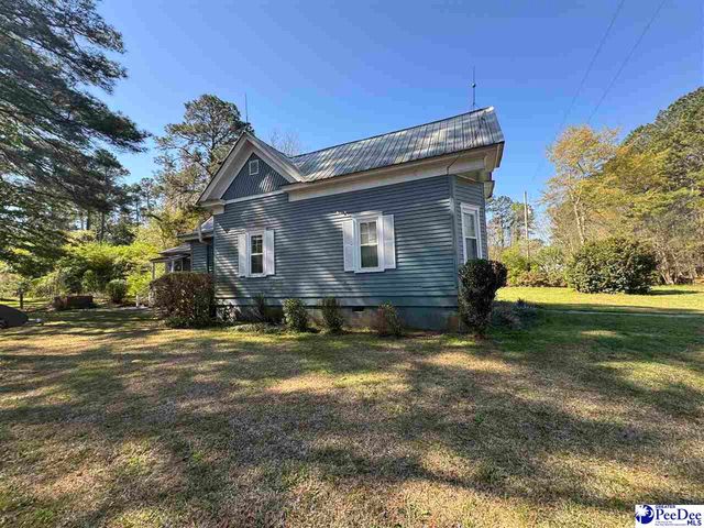 1263 Old Kemper Rd, Lake View, SC 29563