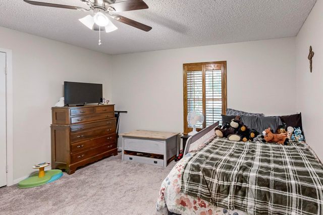 212 Colonial Drive, Wylie, TX 75098