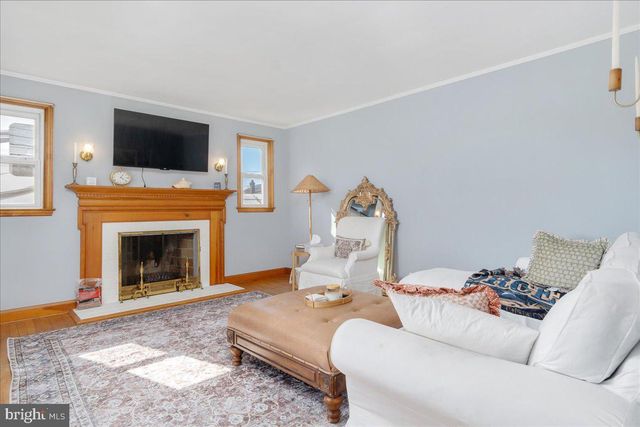 8466 GREENWAY, Pasadena, MD 21122