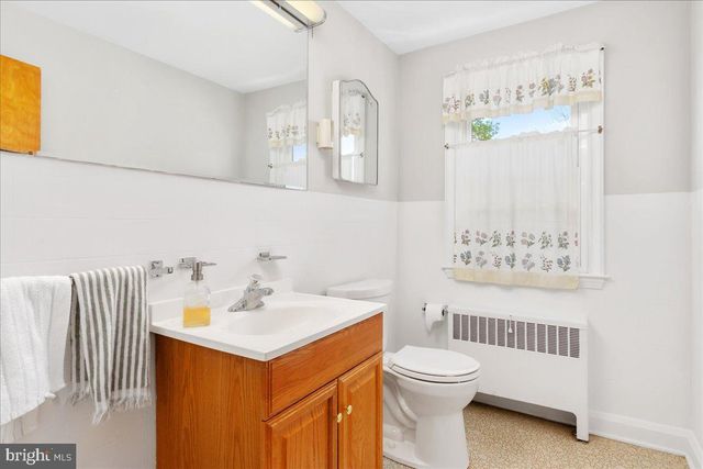 8466 GREENWAY, Pasadena, MD 21122