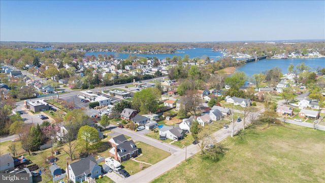 8466 GREENWAY, Pasadena, MD 21122