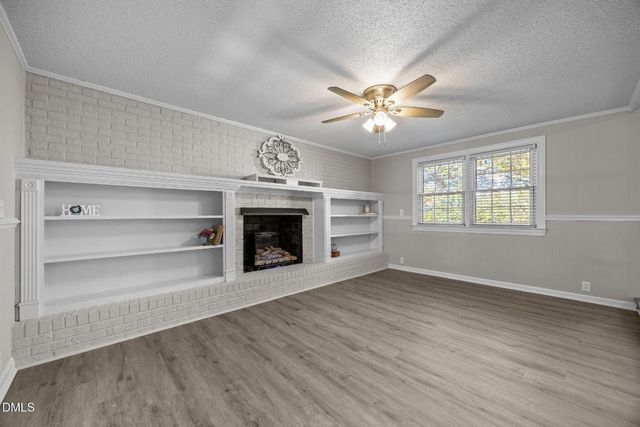 209 N Watauga Avenue, Dunn, NC 28334