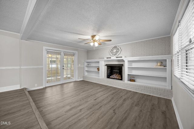 209 N Watauga Avenue, Dunn, NC 28334