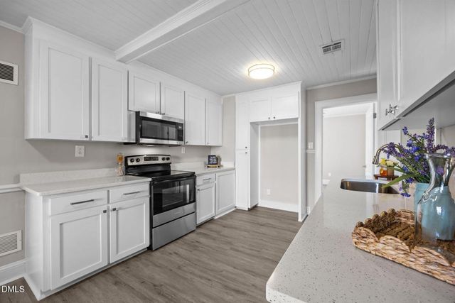 209 N Watauga Avenue, Dunn, NC 28334