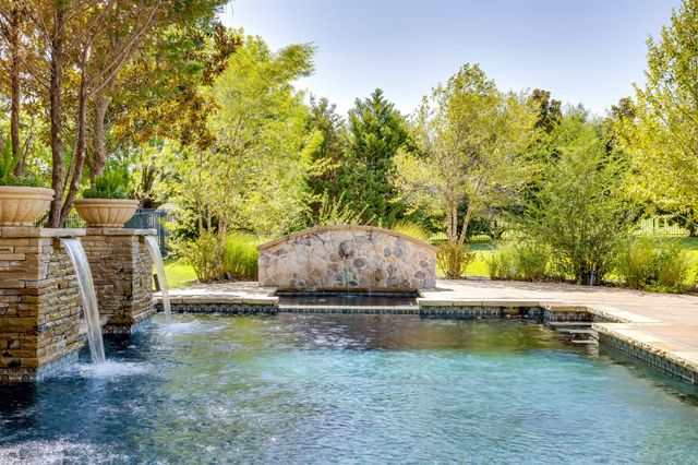 4648 Palencia Drive, Fort Worth, TX 76126