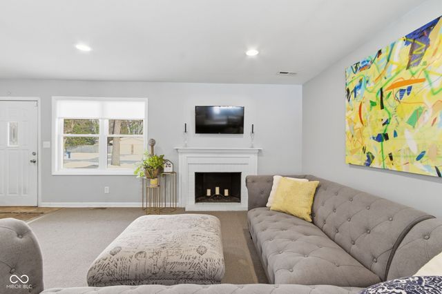 4880 Victoria Road, Indianapolis, IN 46228